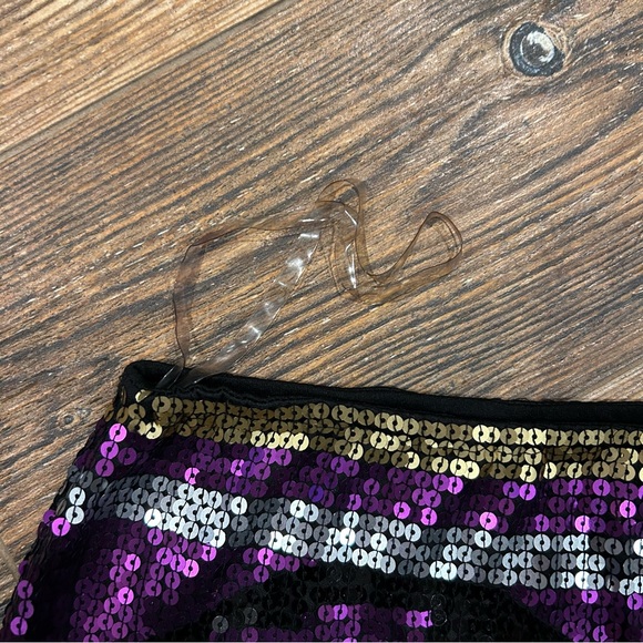 Envy Me Sequin Mini Skirt – Size M - Picture 5 of 6